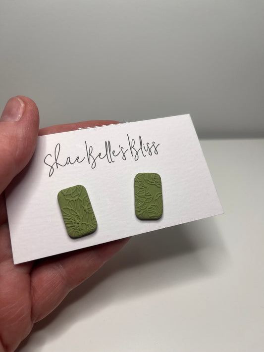 Emi Medium Studs- Khaki