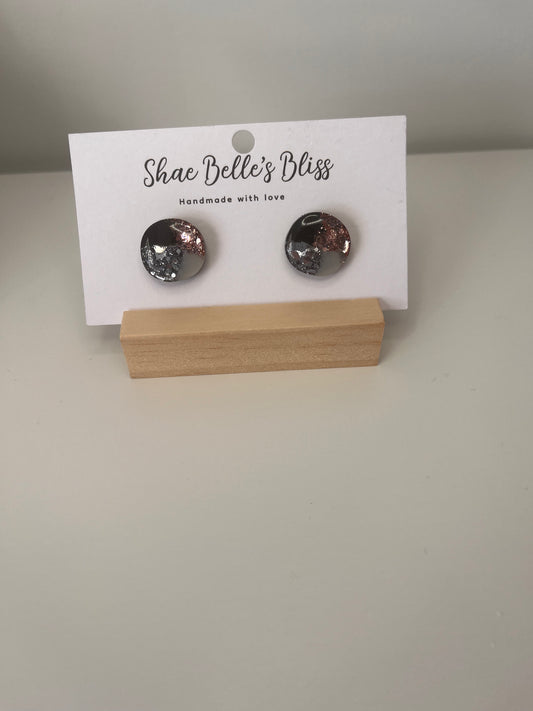 Kala Small Stud